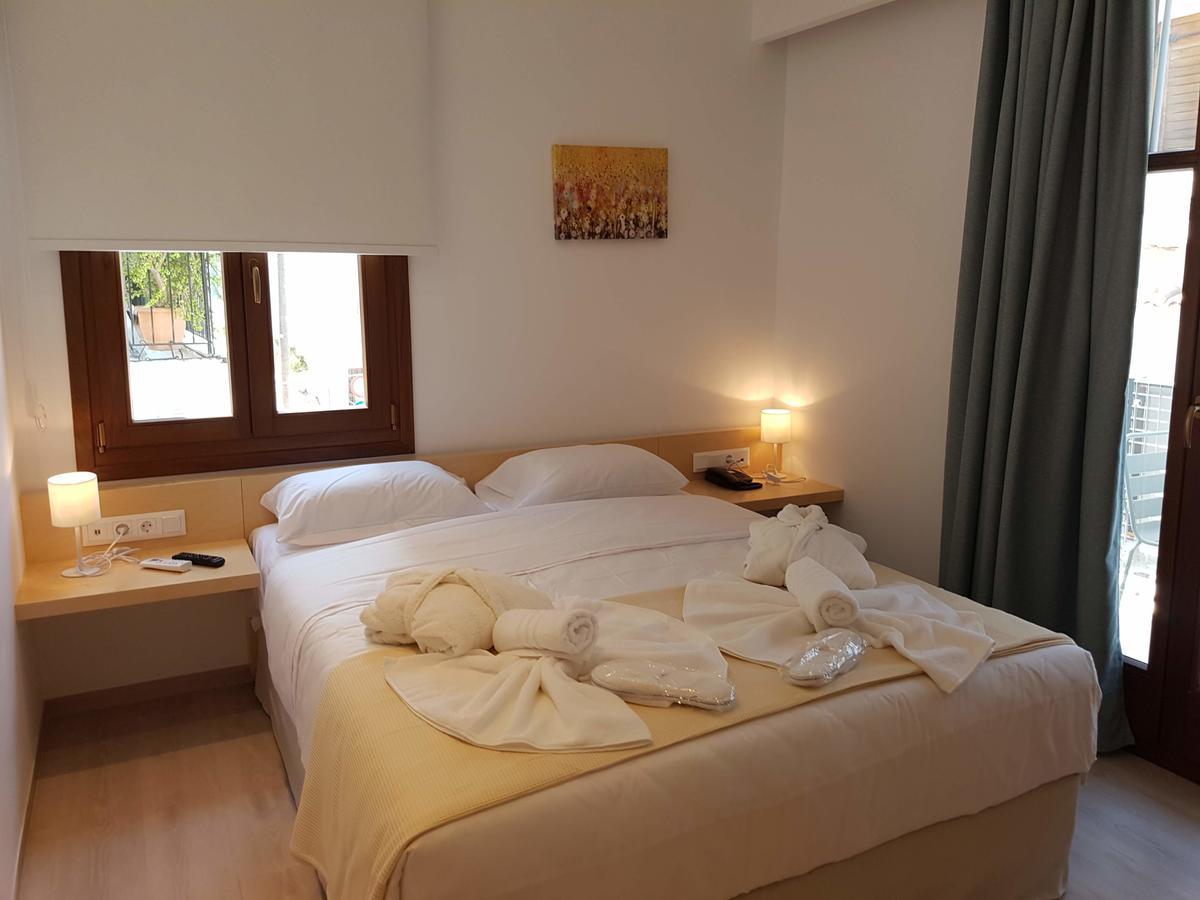 8Kto Hotel Szkiáthosz Kültér fotó