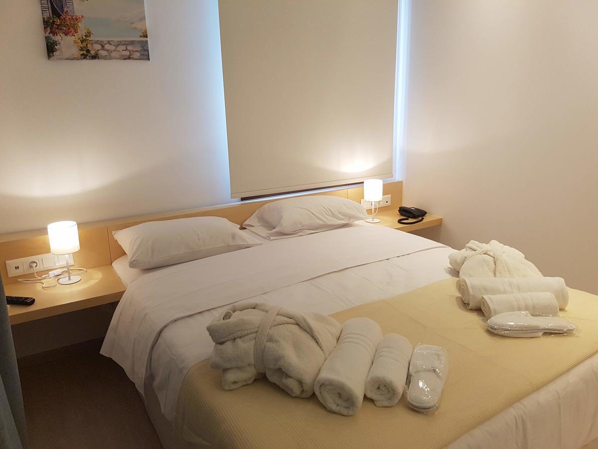 8Kto Hotel Szkiáthosz Kültér fotó